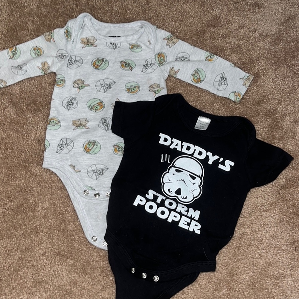 Set of 2 Star Wars 0-3 month onesies